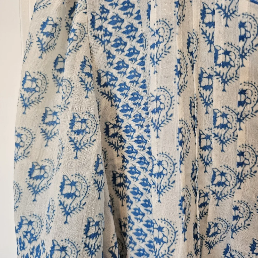 Rose+Olive Sheer Top - Excellent Condition - Picture 2 of 3